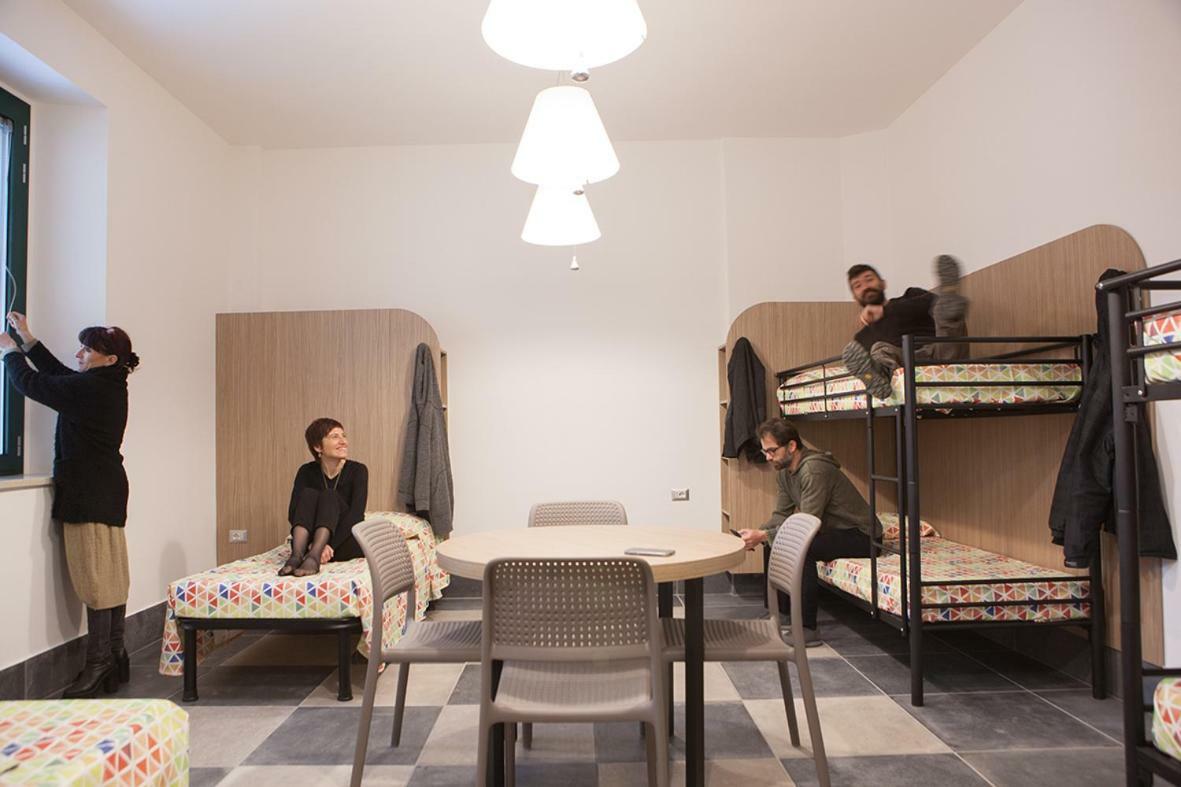 Ostello Alfieri 2 Turin Luaran gambar